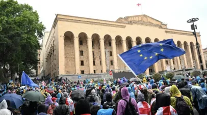 The European flag at a demonstration against the controversial bill on “foreign influence” near parliament in Tbilisi, Georgia, May 13, 2024. 