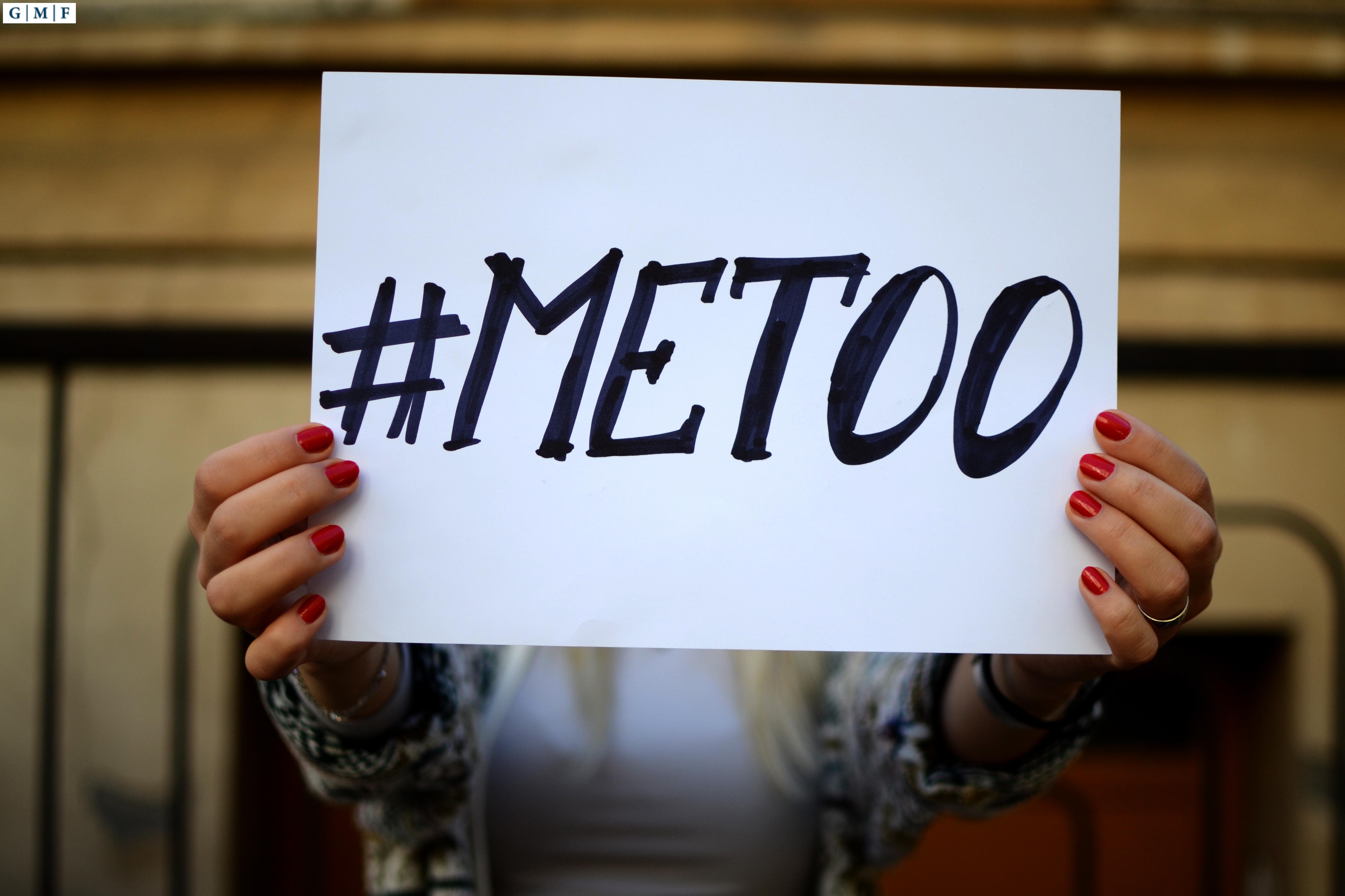 Me too. METOO хештег. Me too картинки. Хештег я тоже.